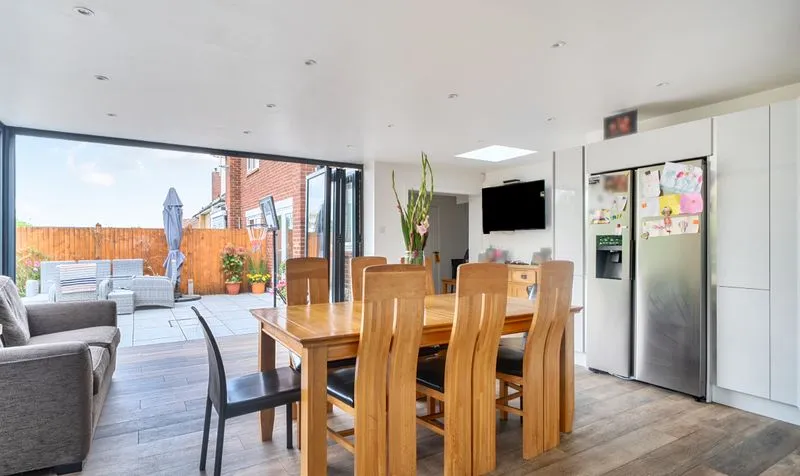 Kingscroft Road, Leatherhead, KT22, photo 9