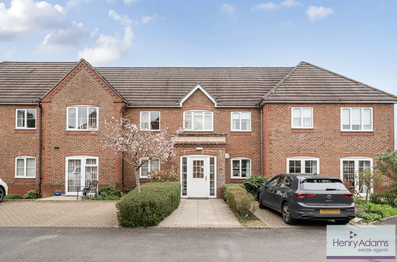 King George Avenue, Petersfield, GU32, photo 15