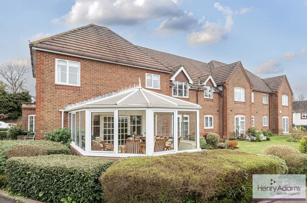 King George Avenue, Petersfield, GU32, photo 17