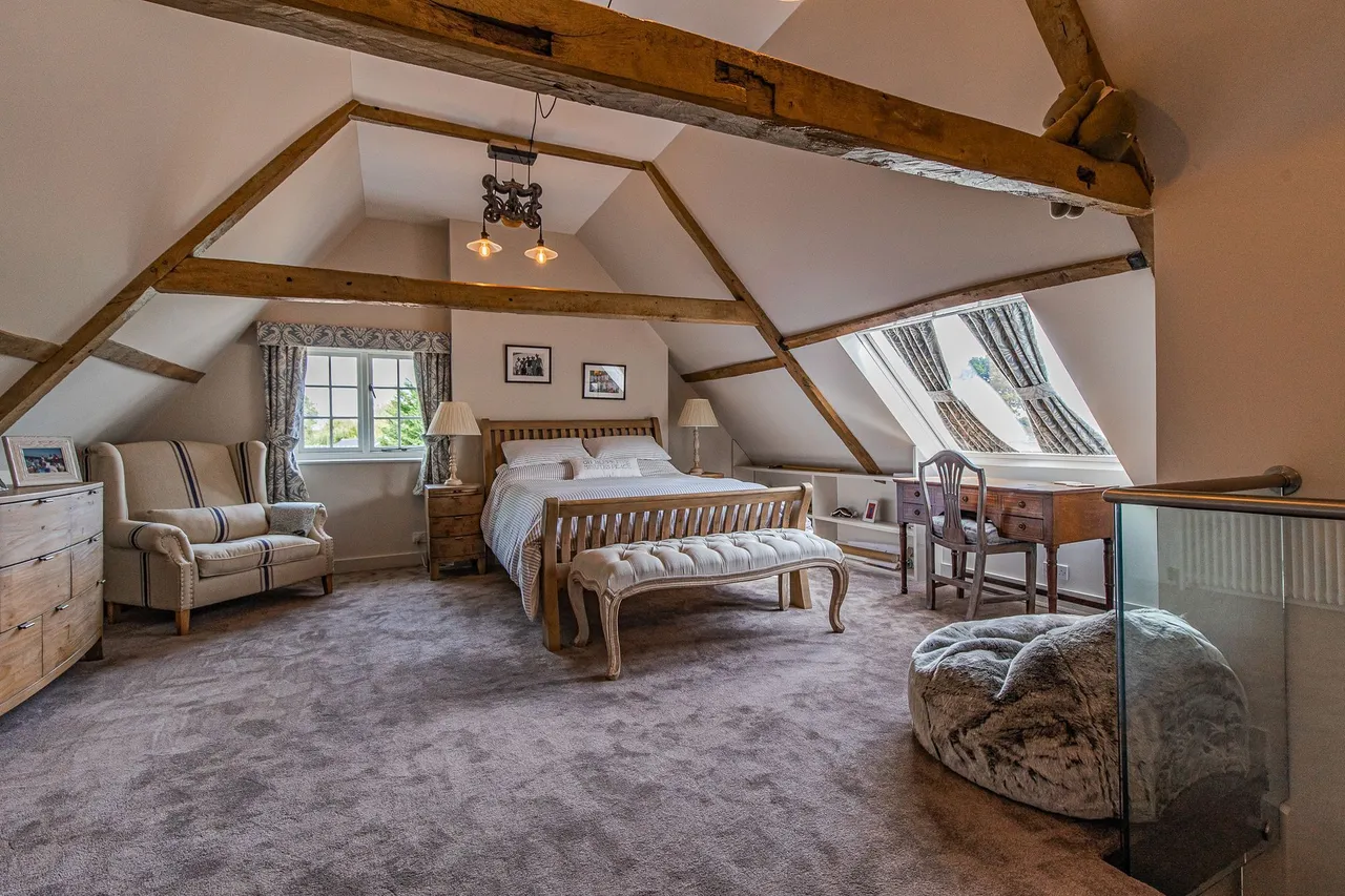 A Secluded Georgian Farmhouse in the, photo 13