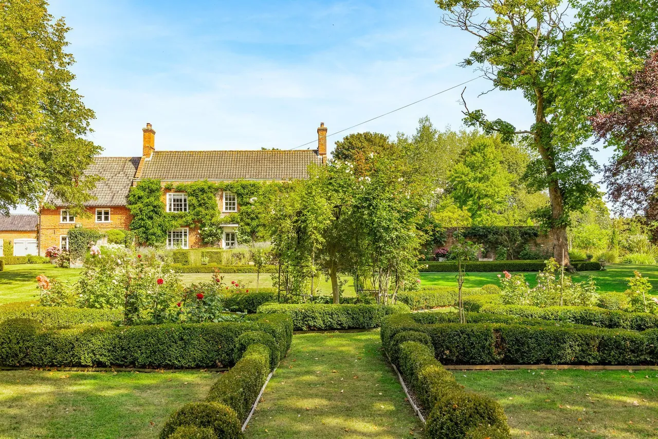 A Secluded Georgian Farmhouse in the, photo 26