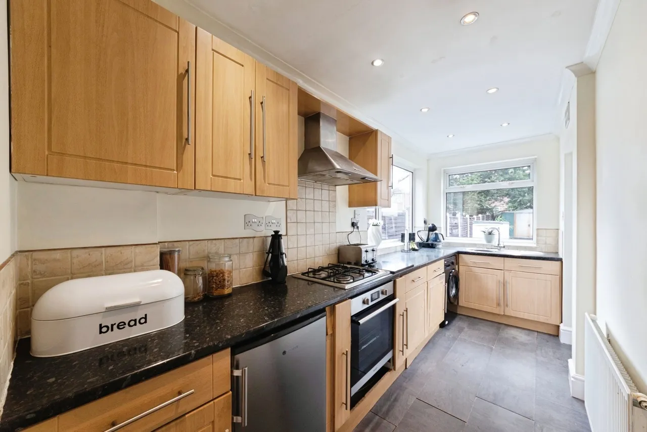 Bilton Grange Road, Birmingham, West Midlands, B26, photo 7