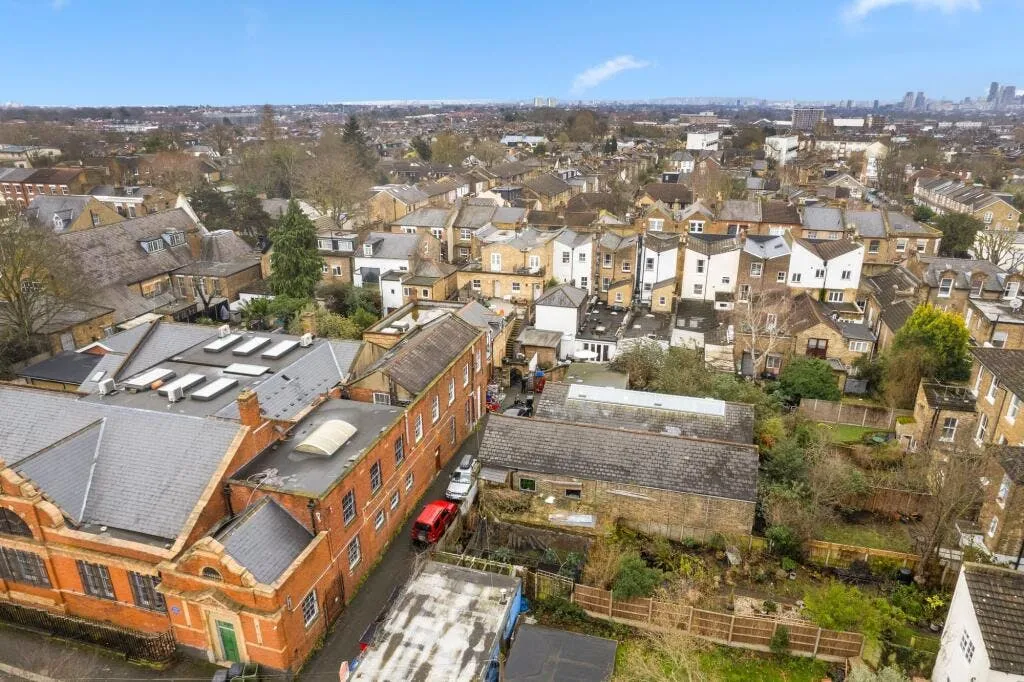 Vestry Road, London, E17, photo 15