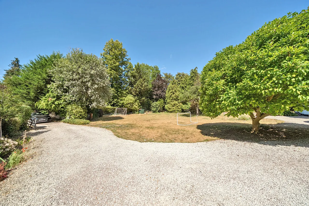 North Road, Hertford, SG14, photo 2