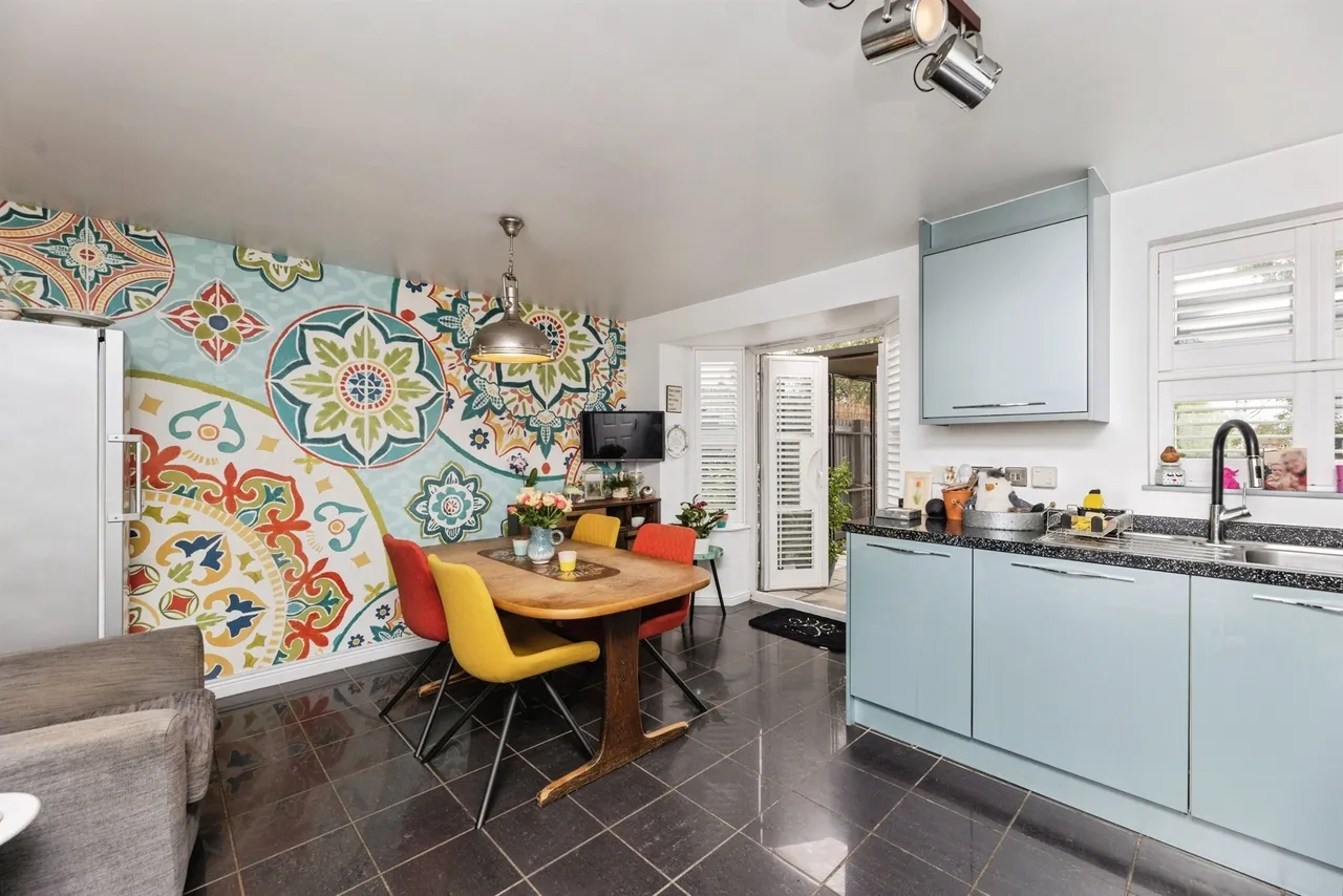 Sandwath Drive, Church Fenton, LS24, photo 5