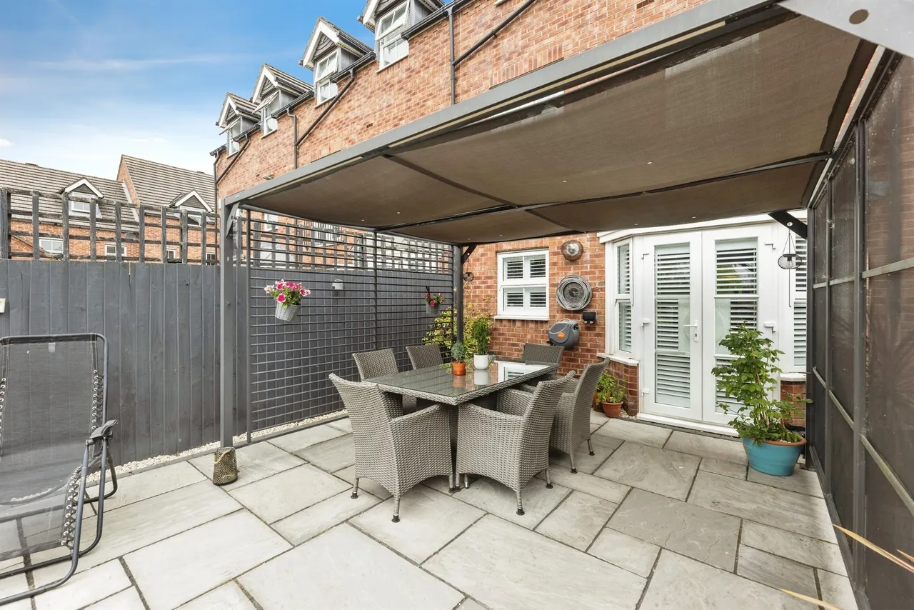 Sandwath Drive, Church Fenton, LS24, photo 8