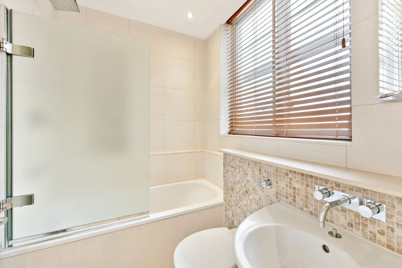 Halkin Place, London, SW1X, photo 15