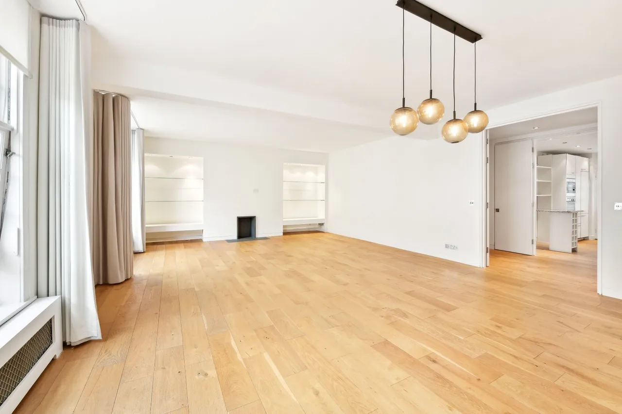 Halkin Place, London, SW1X, photo 8