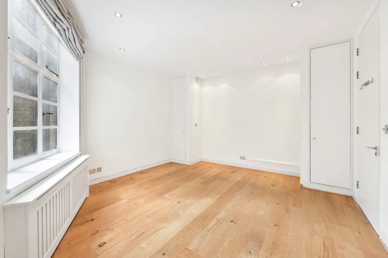 Halkin Place, London, SW1X, photo 13