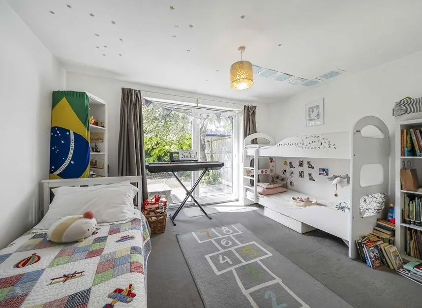 Gainsborough Road, Kew, TW9, photo 4