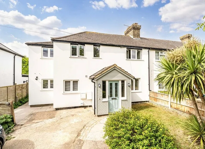 2 bed flat for sale — Gainsborough Road, Kew, TW9