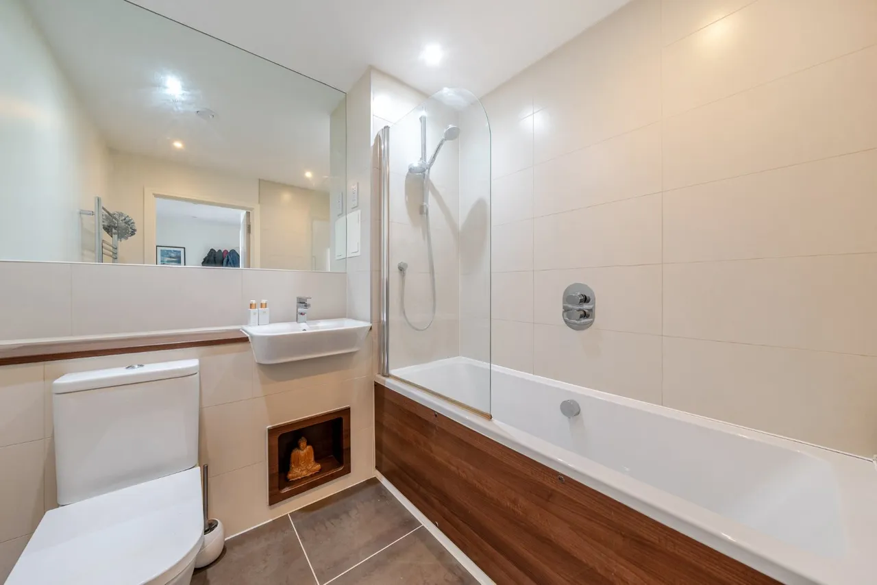 Bollo Bridge Road, Acton, W3, photo 11