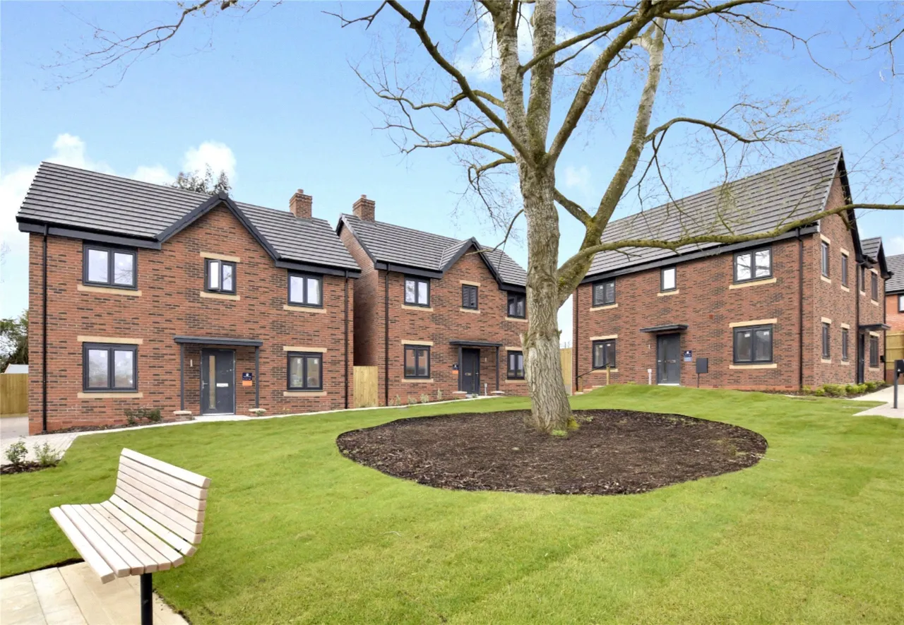 The Alder, 46 Priors View, Priory Meadows, Gloucestershire, Hempsted, GL2 5GY, photo 11