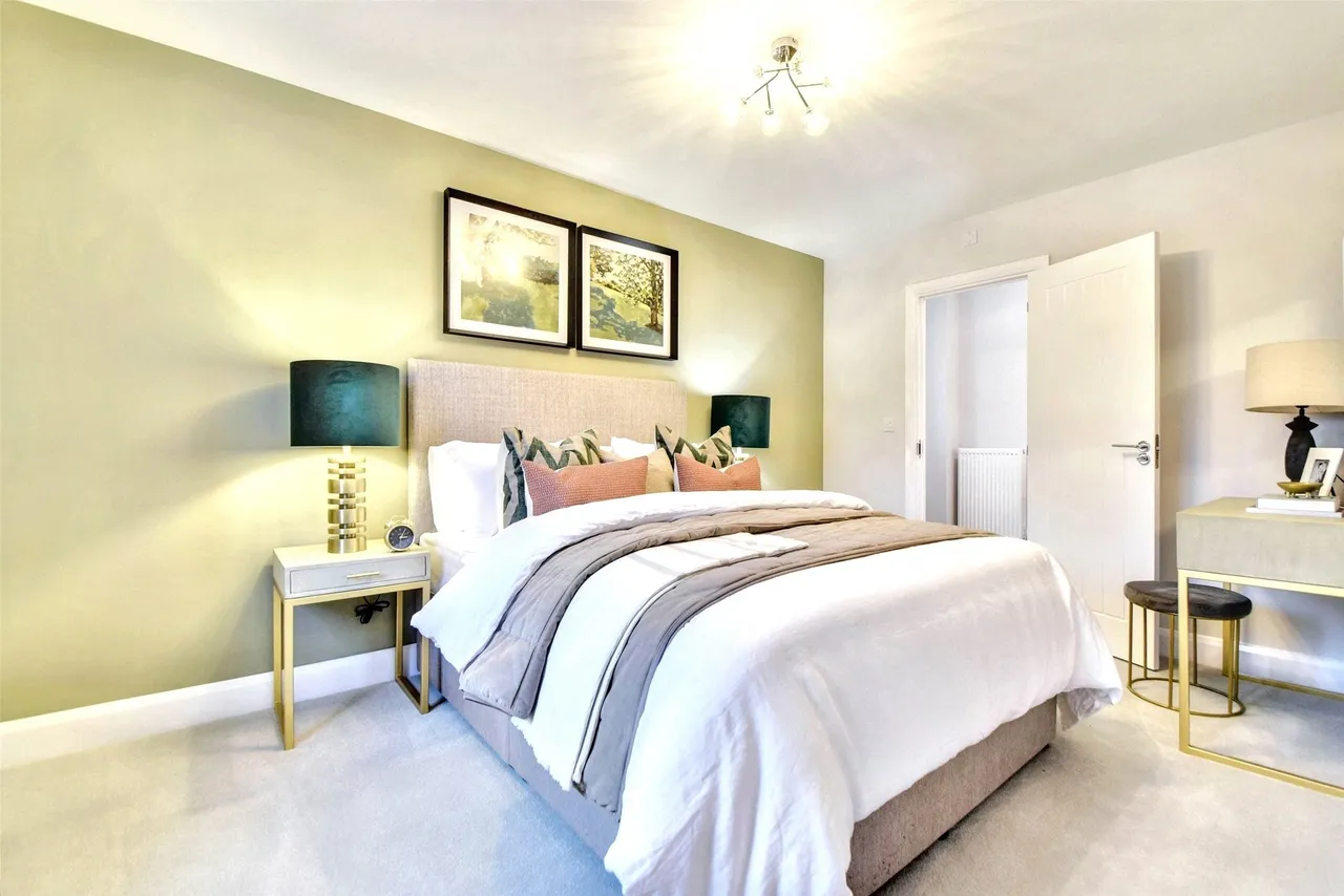 The Alder, 46 Priors View, Priory Meadows, Gloucestershire, Hempsted, GL2 5GY, photo 5