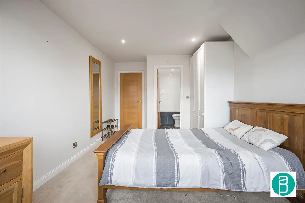 Worple Road, London SW19 4JH, photo 9