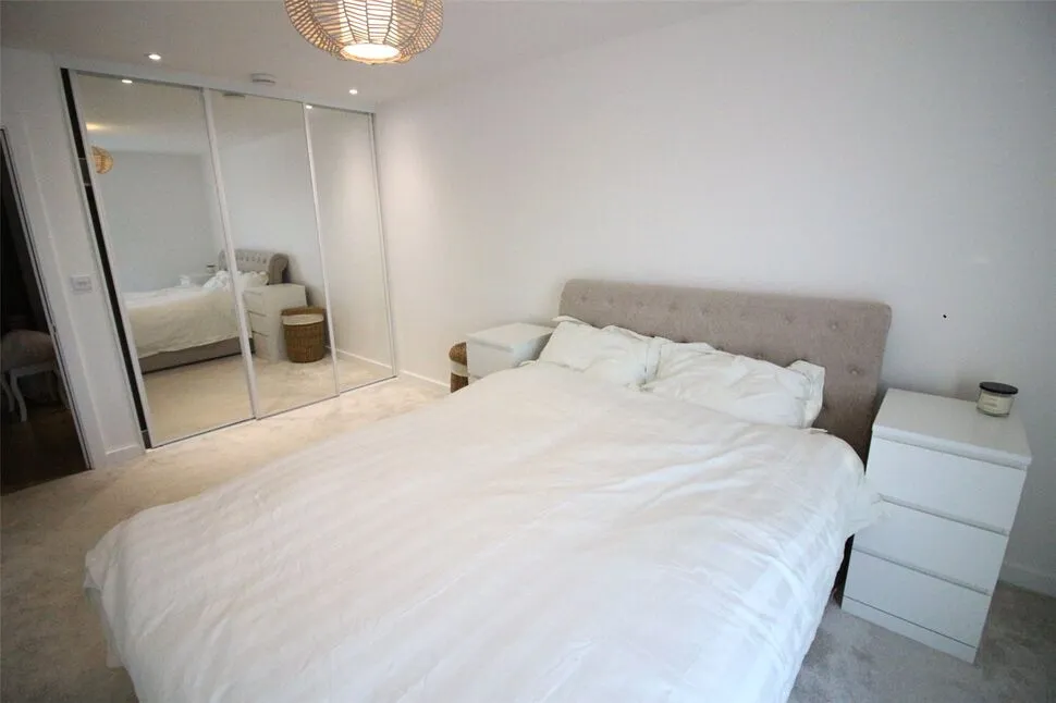 Knoll Rise, Orpington, BR6, photo 6