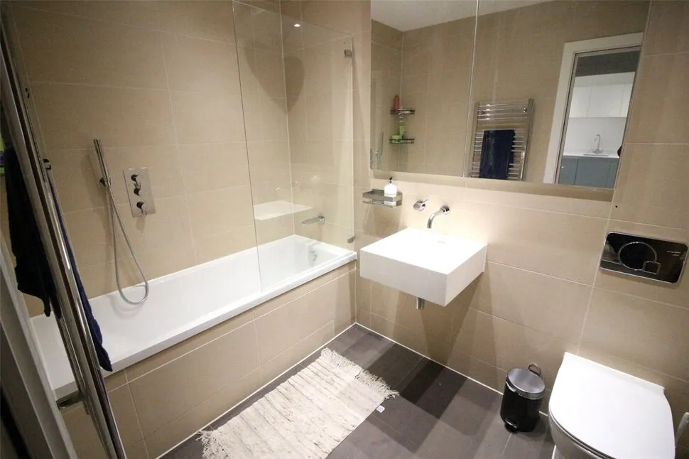 Knoll Rise, Orpington, BR6, photo 8