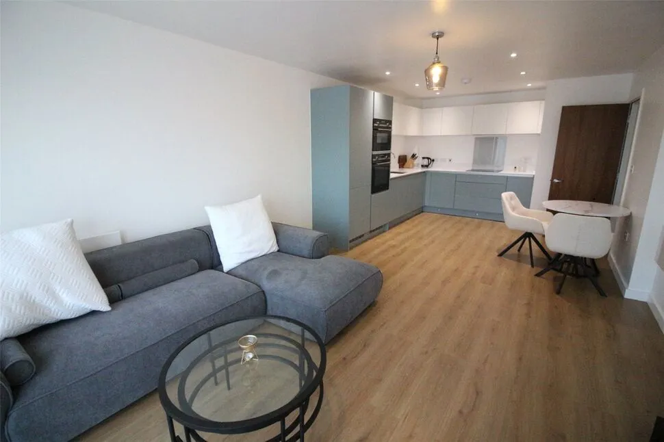 Knoll Rise, Orpington, BR6, photo 3