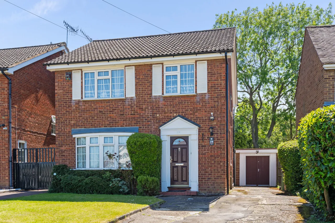 Coldharbour Lane, Bushey, WD23, photo 2
