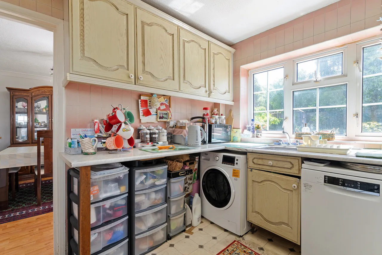 Coldharbour Lane, Bushey, WD23, photo 6