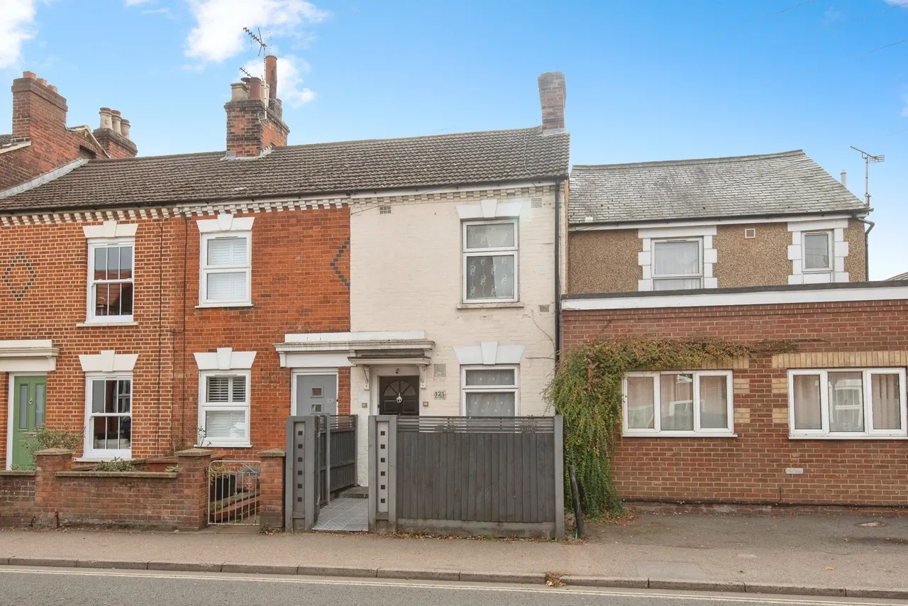 3 bed house for sale — Nightingale Road, Hitchin, Hertfordshire, SG5