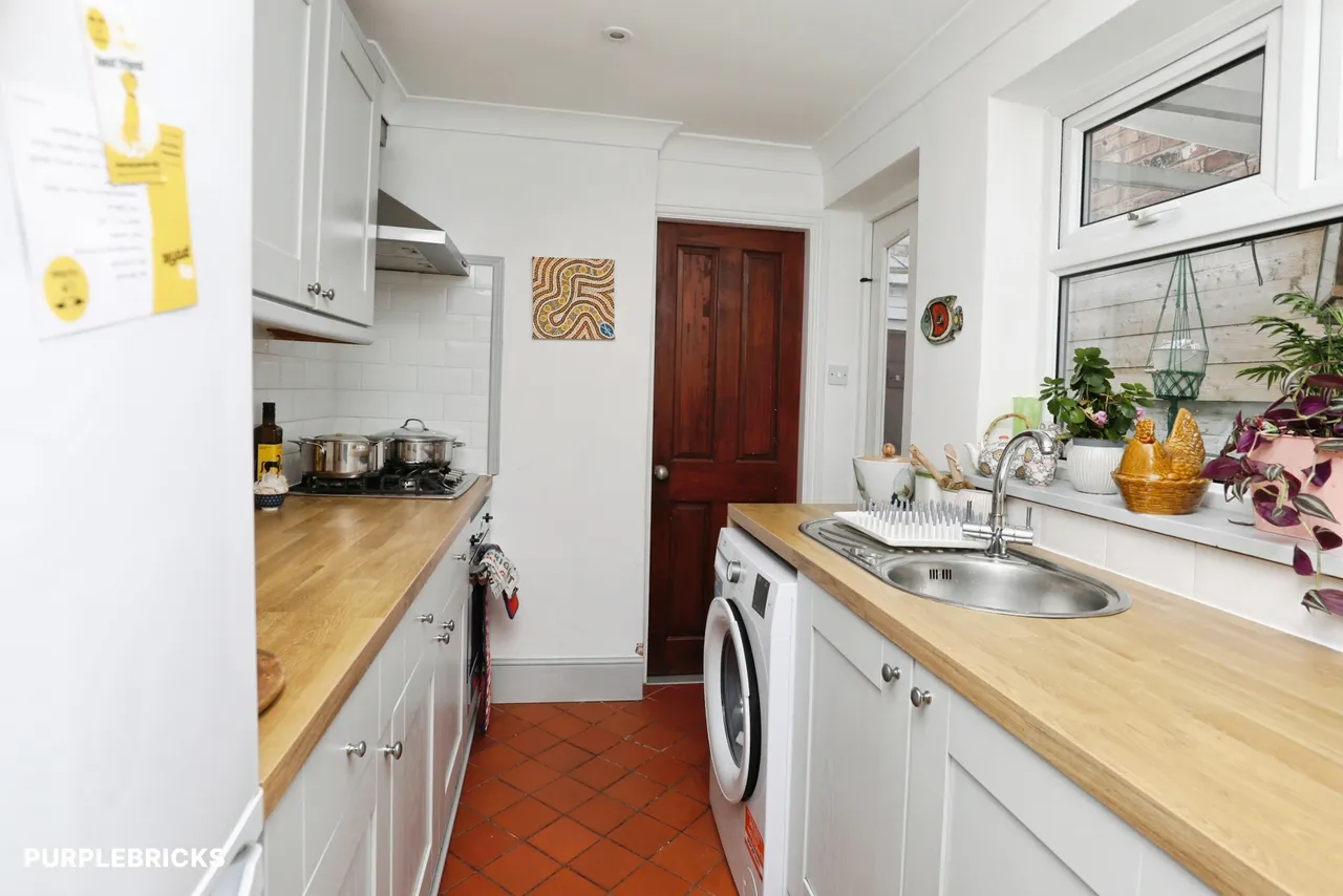 Bellmore Street, Liverpool, L19, photo 8