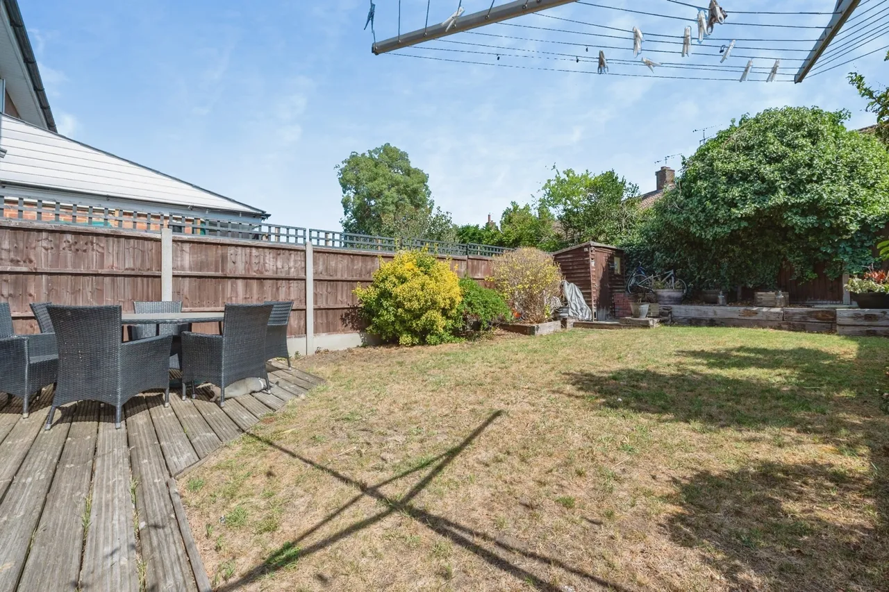 Gourney Grove, Grays, Essex, RM16, photo 4