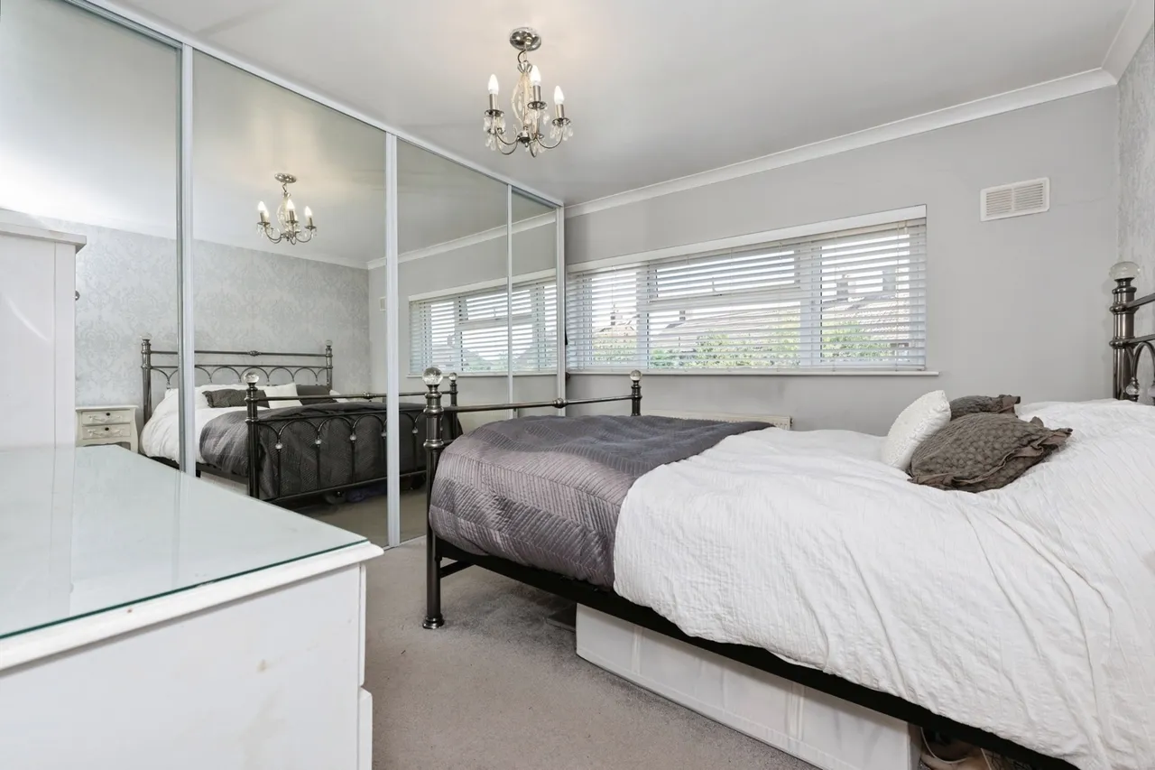 Gourney Grove, Grays, Essex, RM16, photo 14