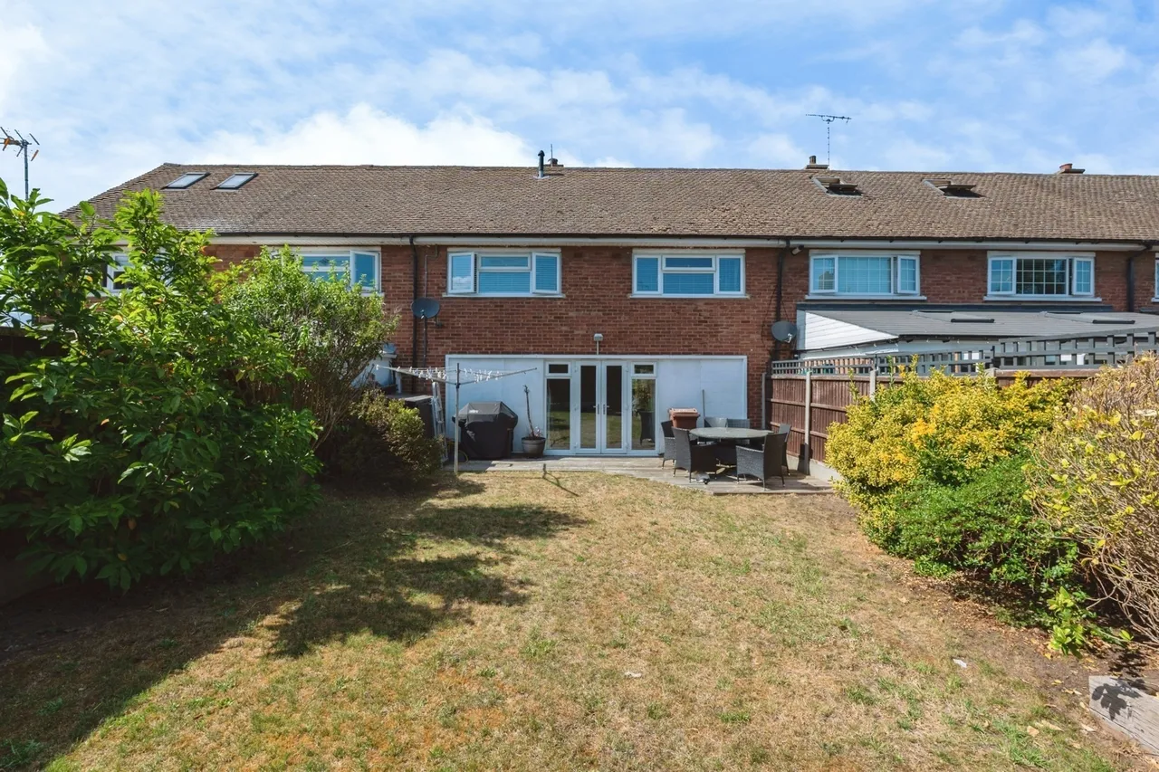 Gourney Grove, Grays, Essex, RM16, photo 21