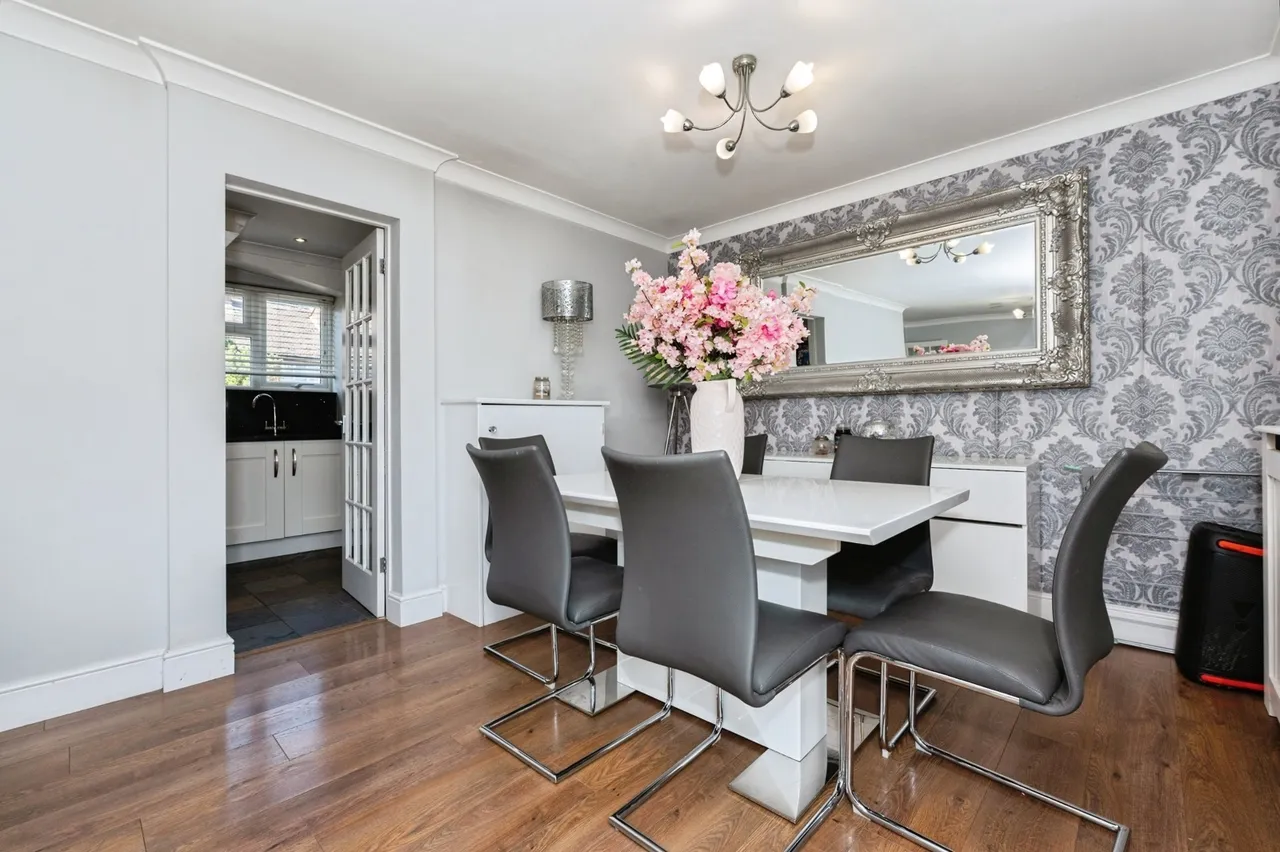 Gourney Grove, Grays, Essex, RM16, photo 8