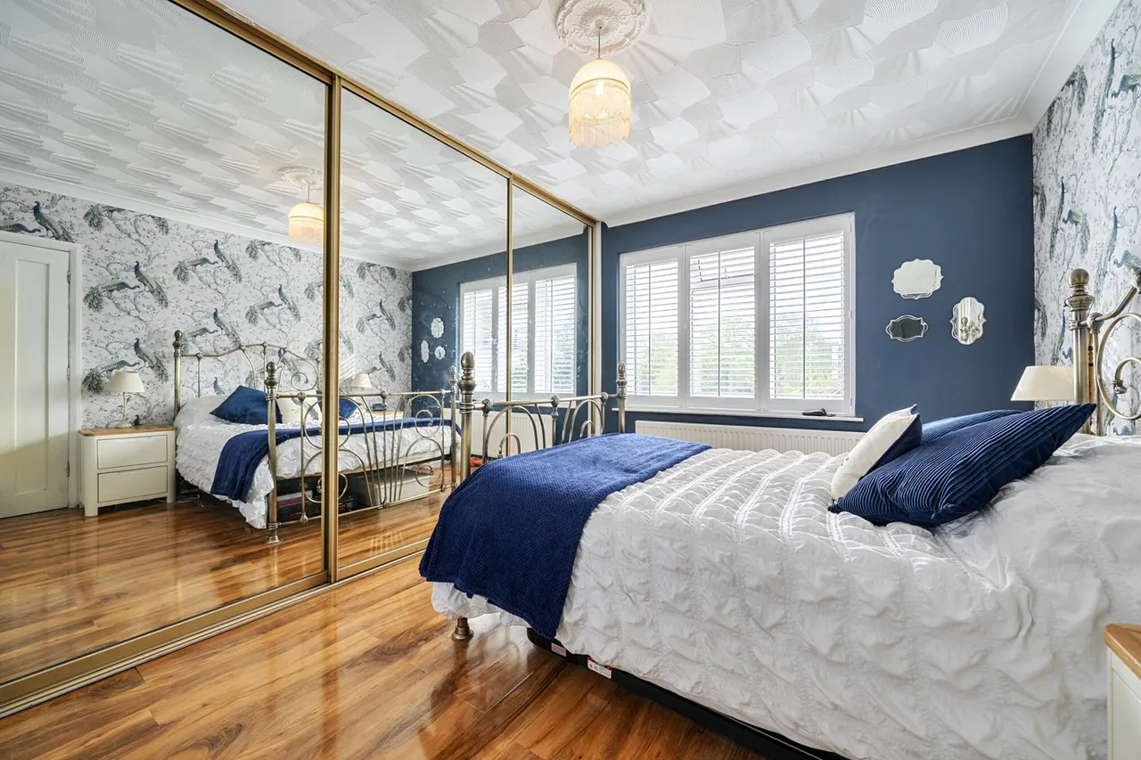 Central Avenue, DA16, photo 6