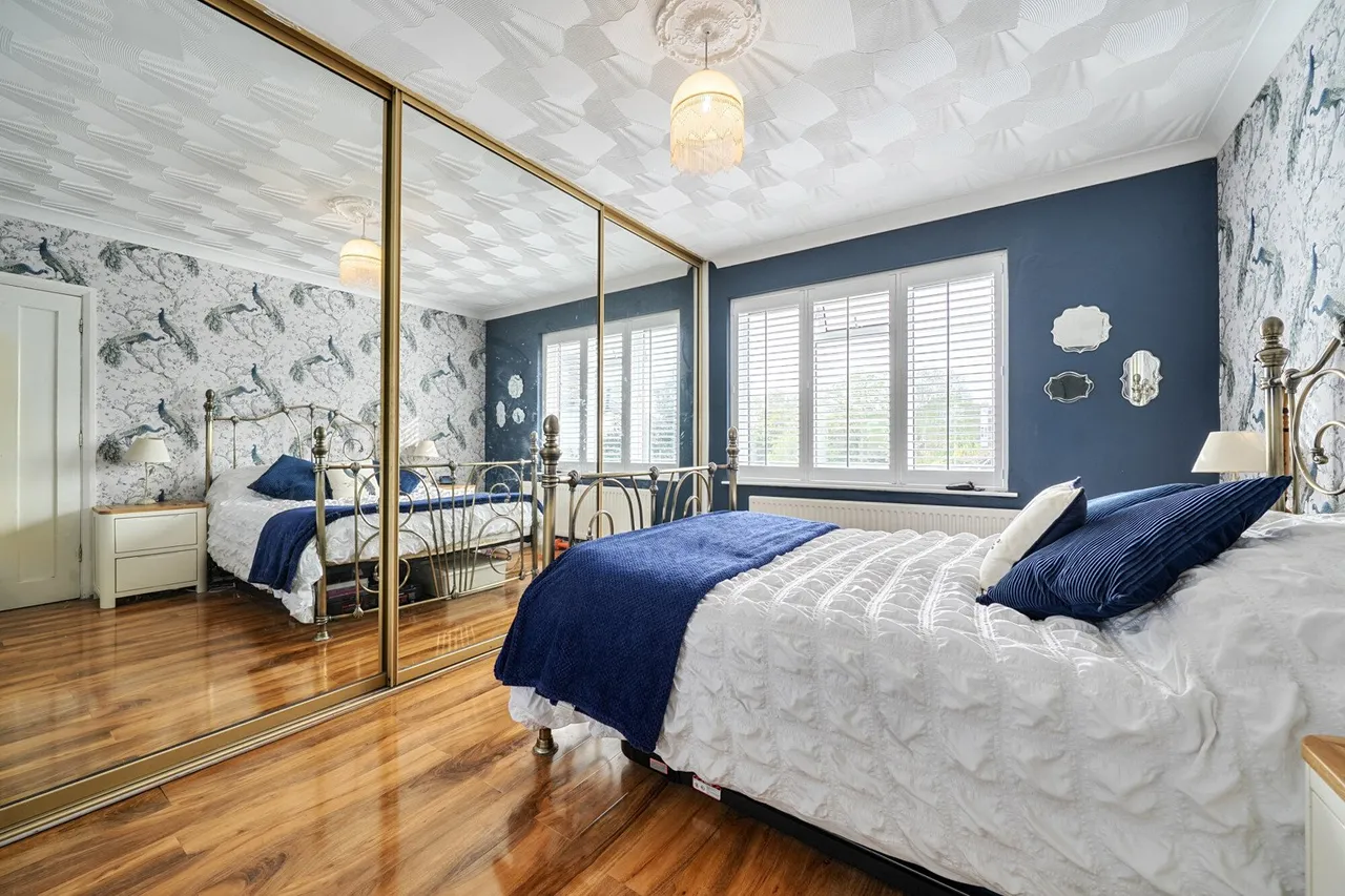 Central Avenue, DA16, photo 6
