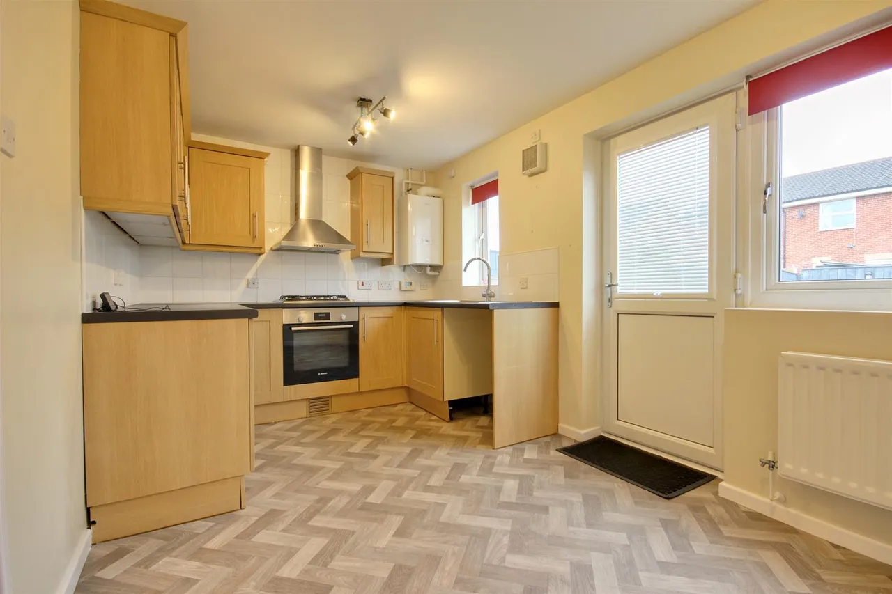 Holgate Close, Beverley, photo 3