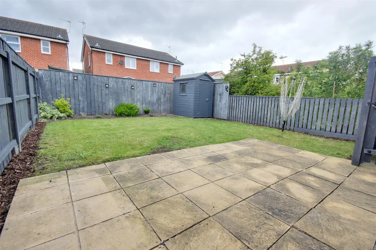 Holgate Close, Beverley, photo 9