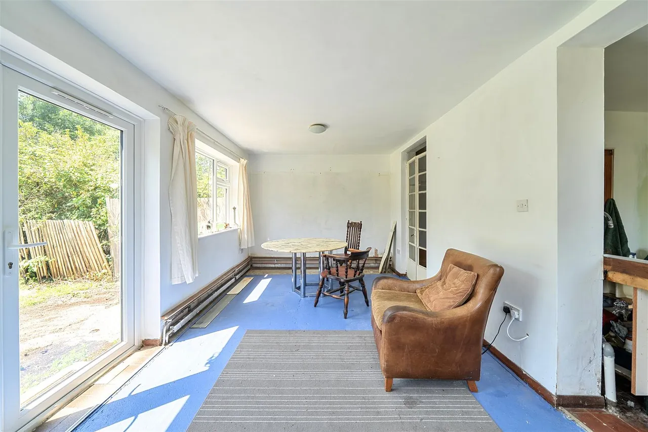 Pine Gardens, Ruislip, HA4 9TH, photo 13