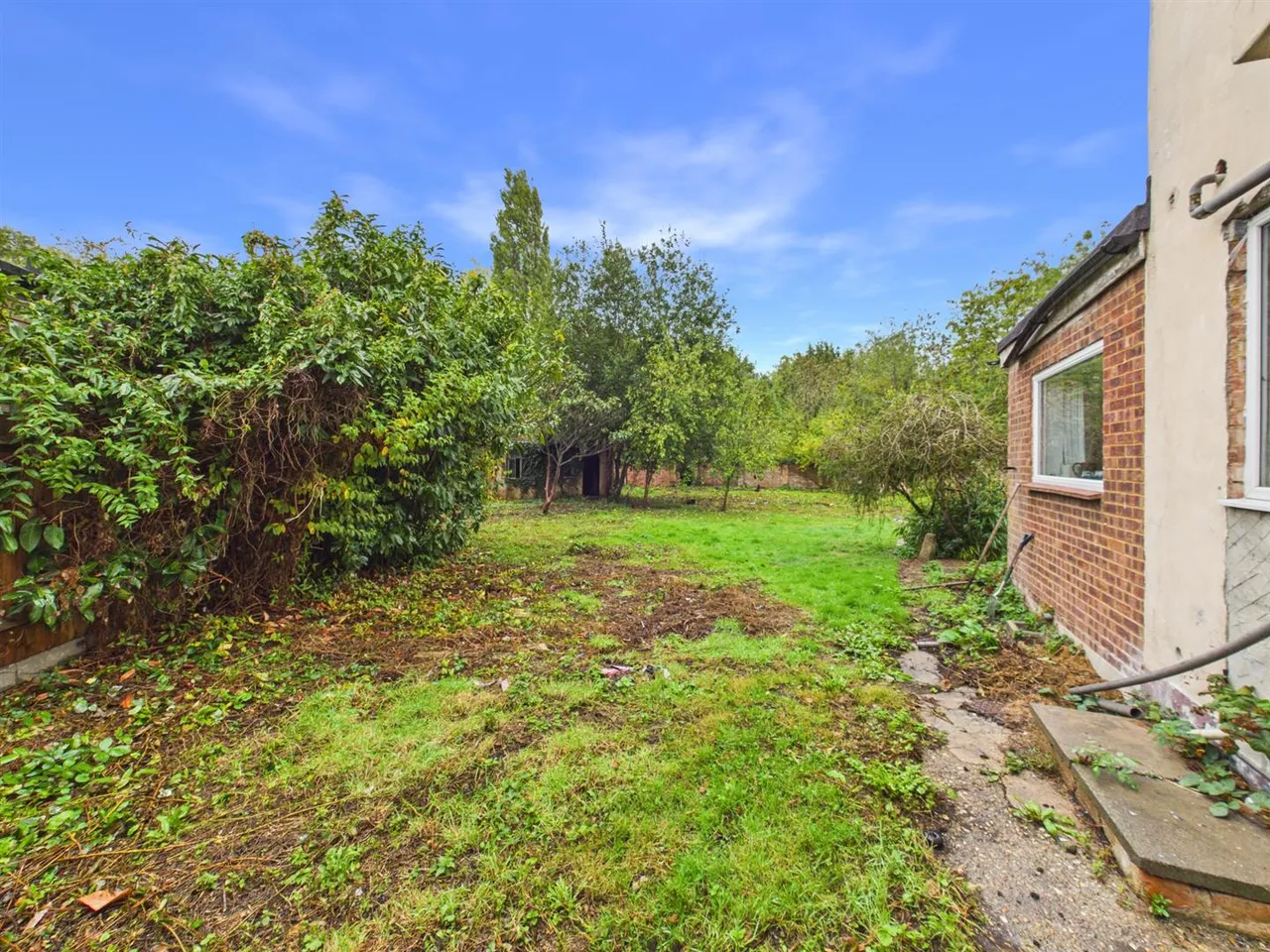 Pine Gardens, Ruislip, HA4, photo 21