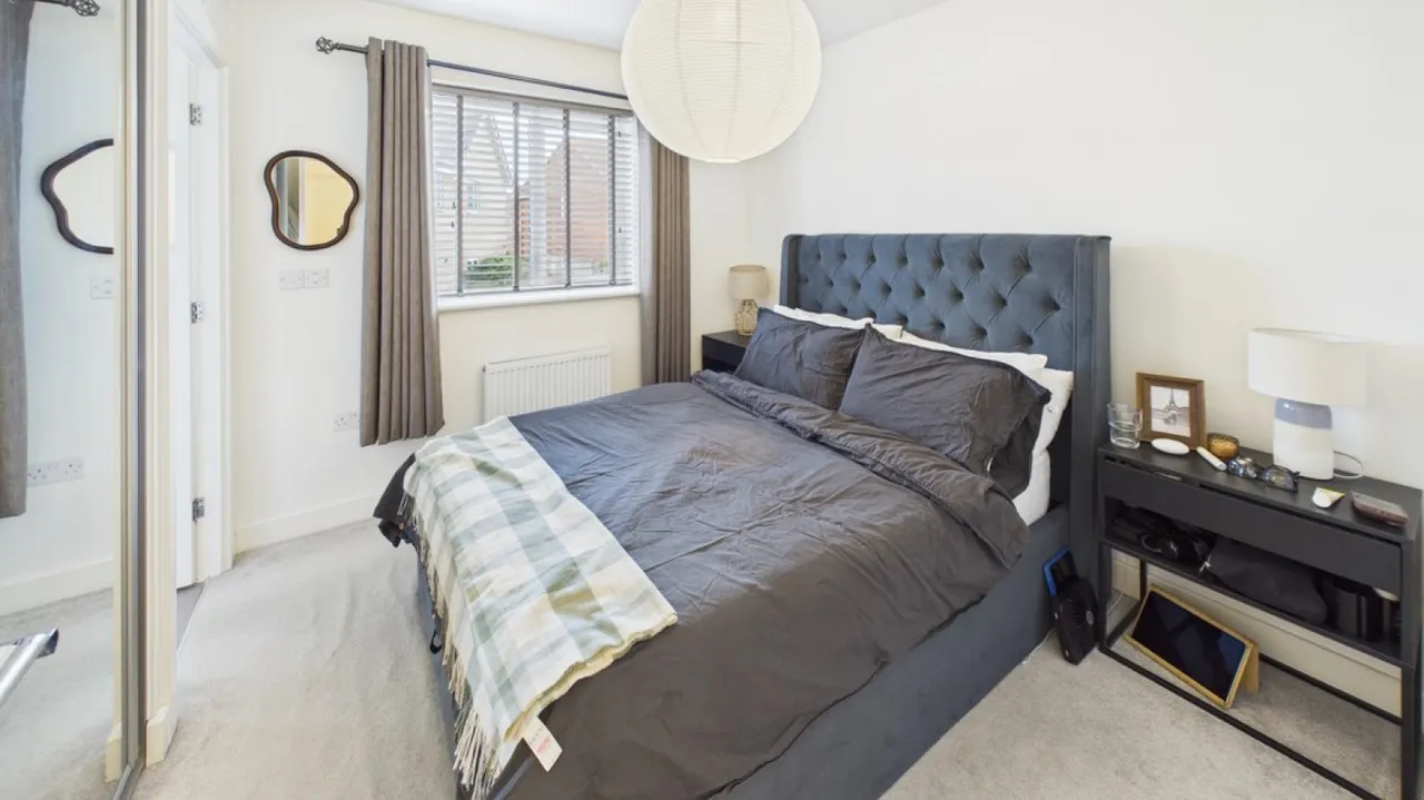 Redwood Drive, Bury St Edmunds, photo 5