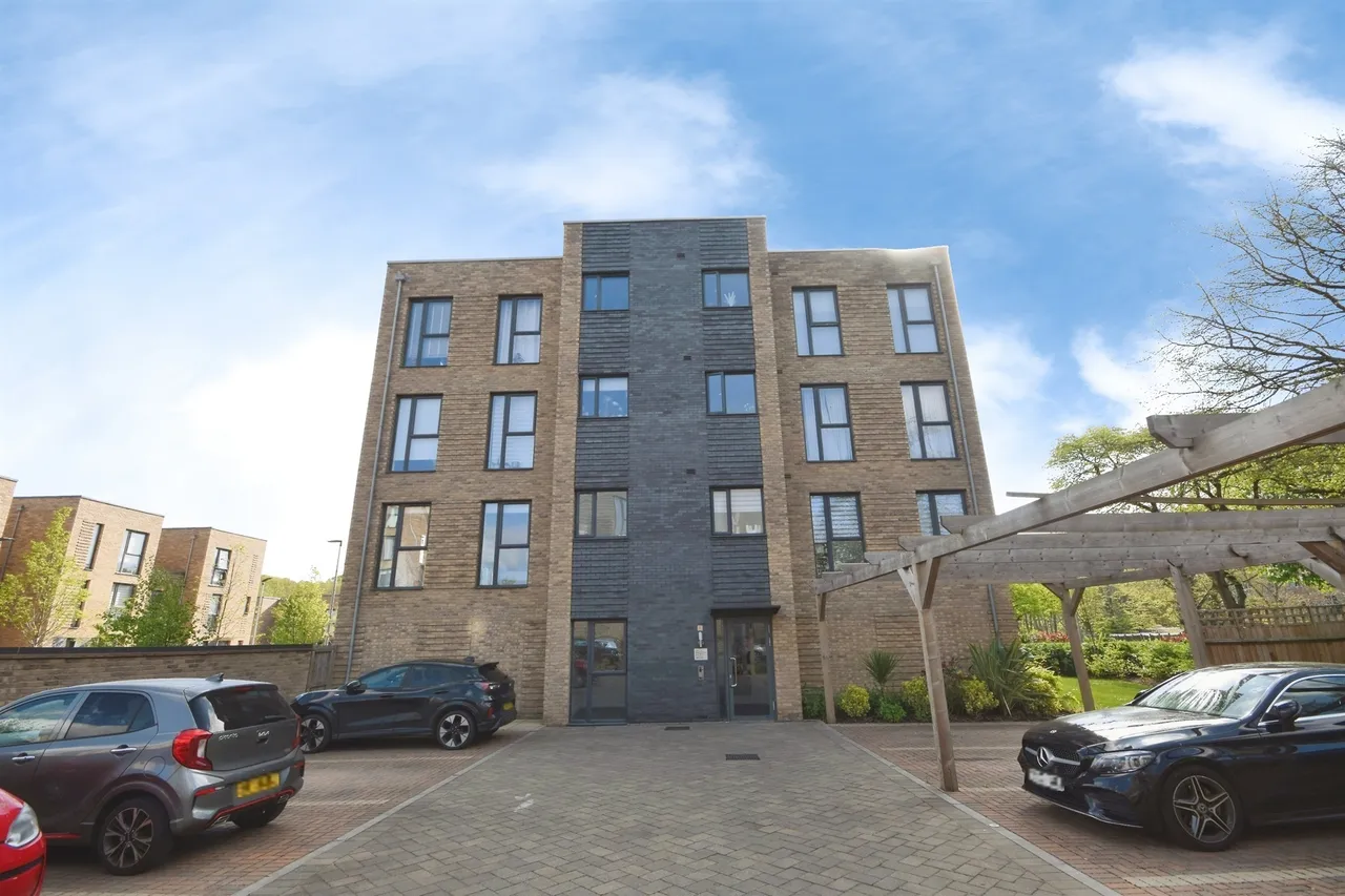 Peregrine Drive, Great Warley, CM13, photo 17