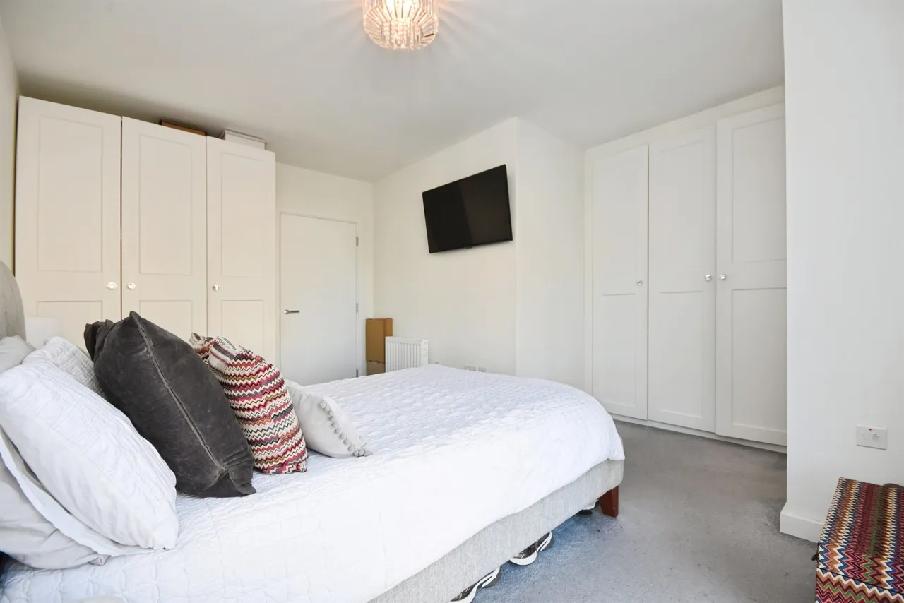 Peregrine Drive, Great Warley, CM13, photo 9