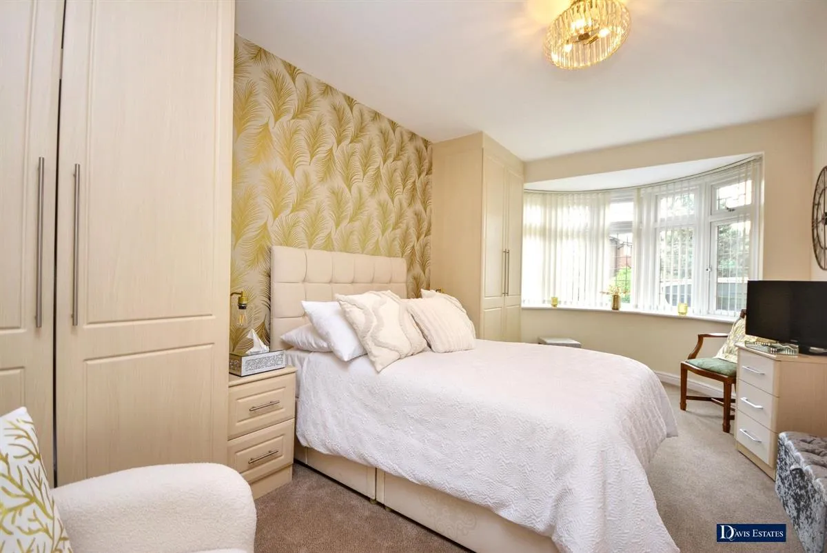 Queens Gardens, Cranham, Upminster, RM14, photo 9