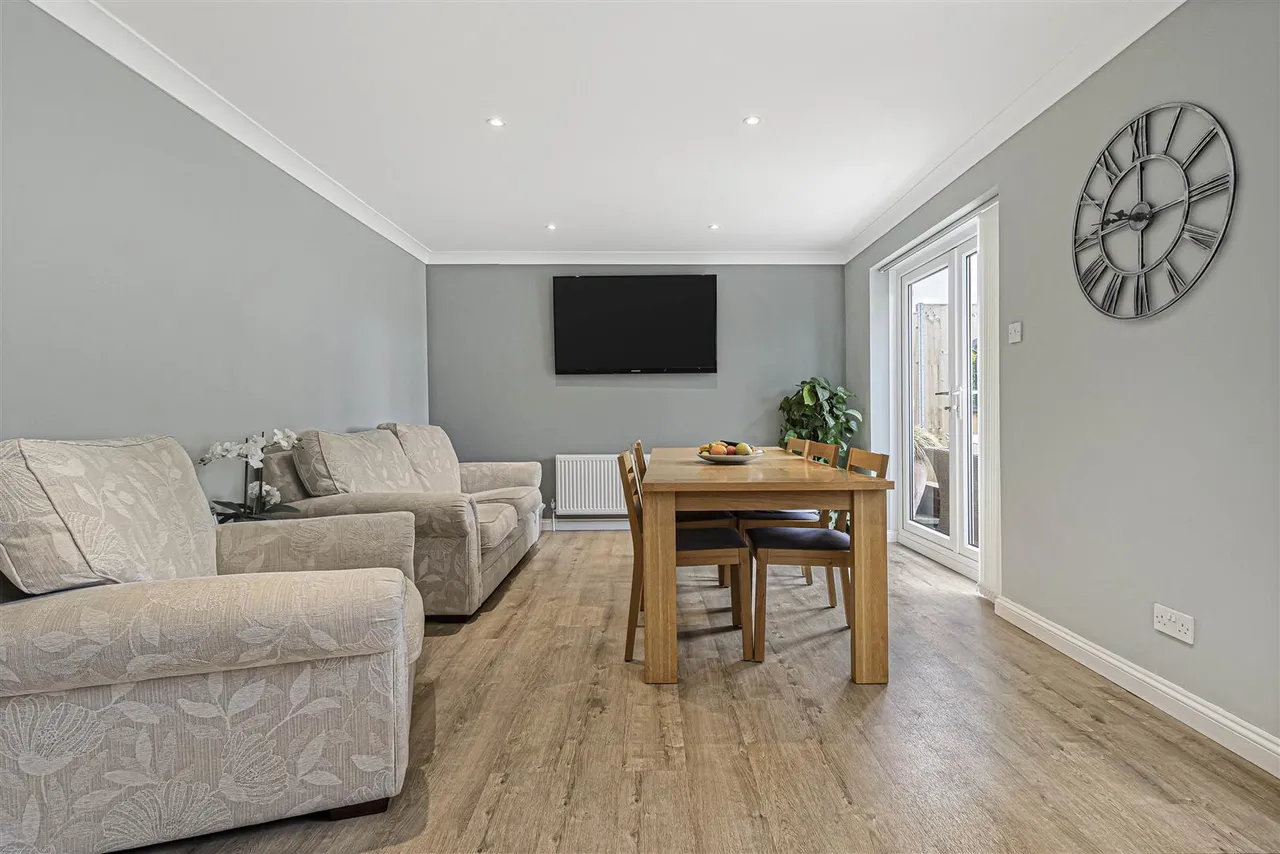 Main Street, Shudy Camps, CB21, photo 16