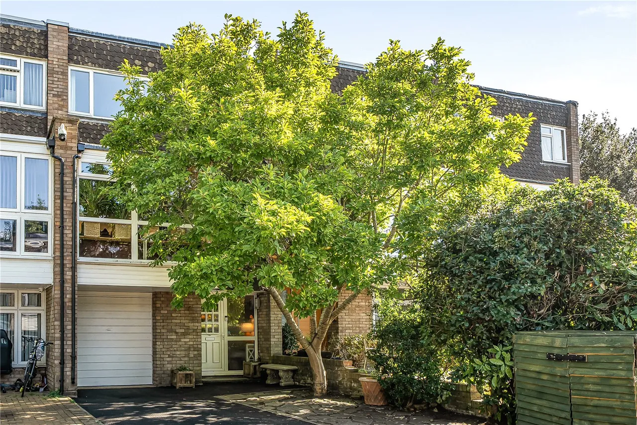 4 bed house for sale, Templewood, Ealing, W13