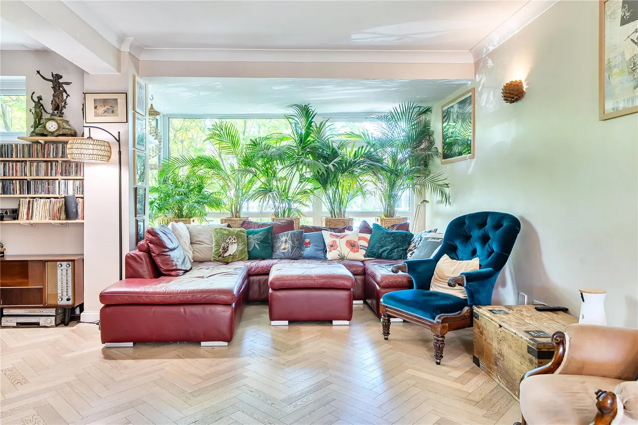 Templewood, Ealing, W13, photo 8