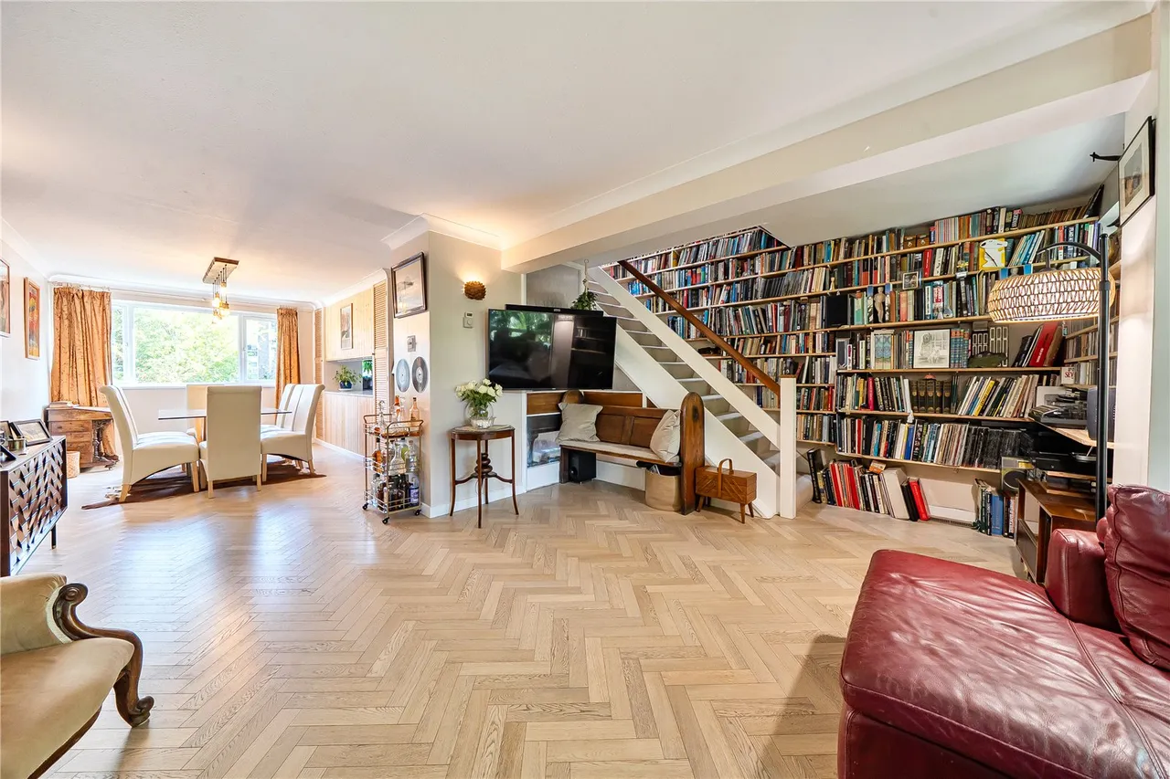 Templewood, Ealing, W13, photo 4
