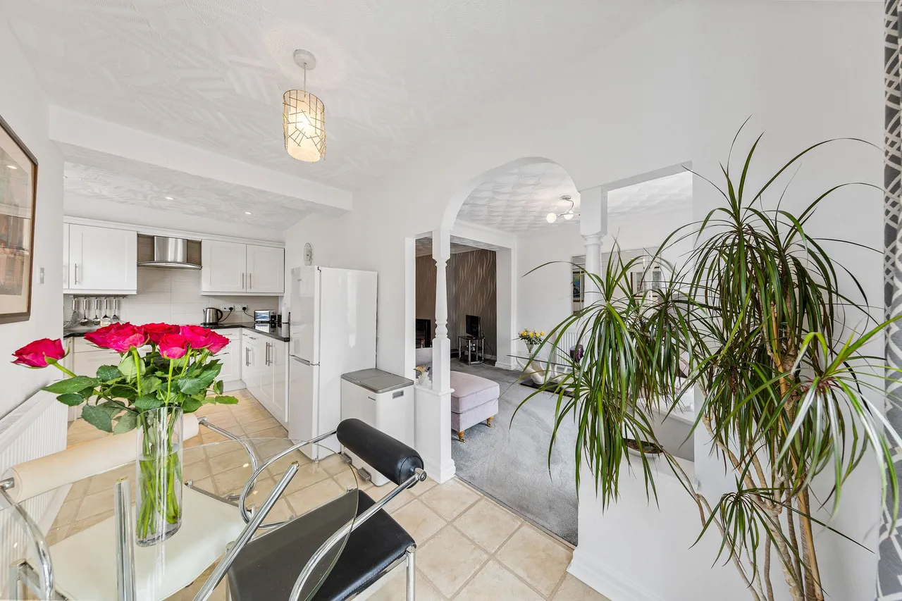 Thames Road, Culcheth, Warrington, Warrington, WA3 5DZ, photo 2