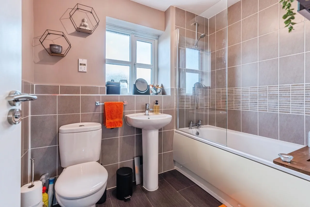 Codrington Way, Radcliffe, M26, photo 18