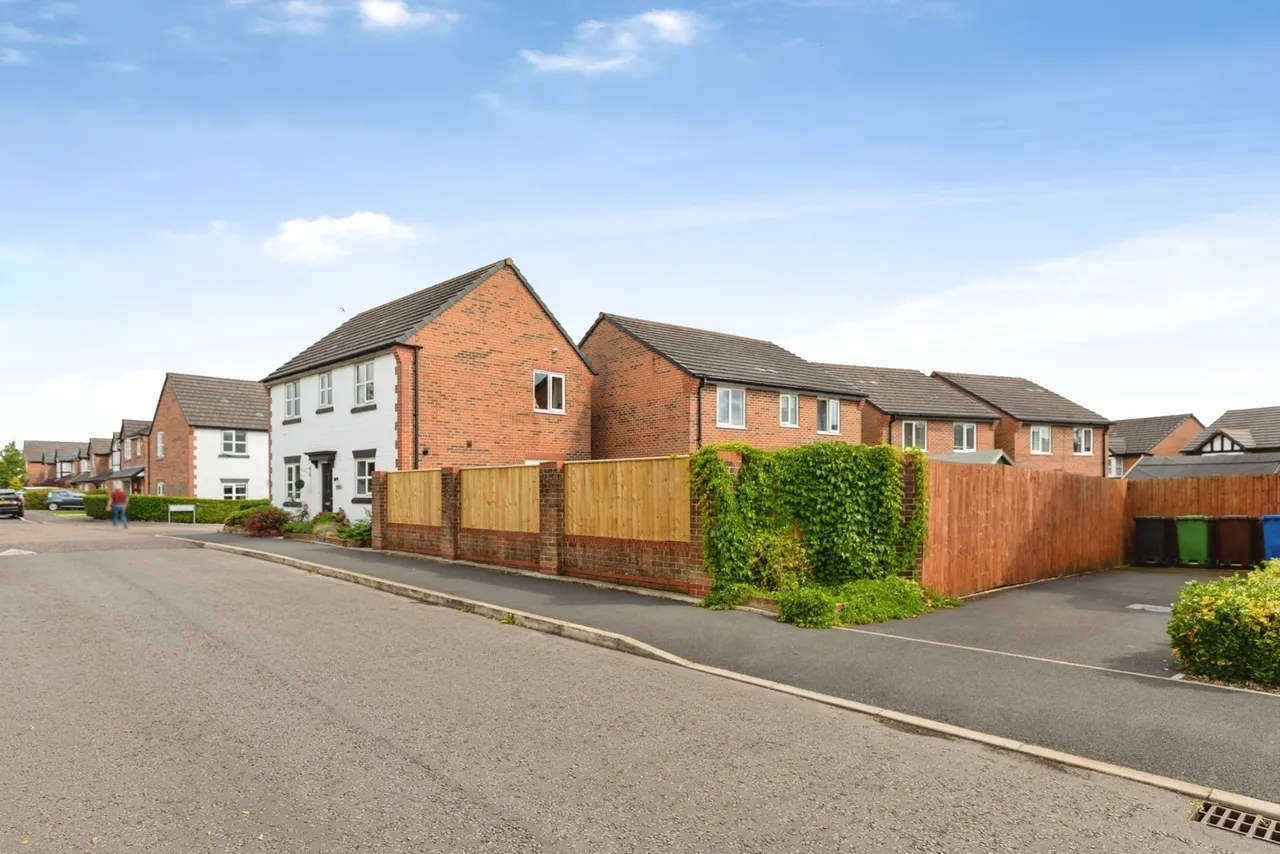 Codrington Way, Radcliffe, M26, photo 23
