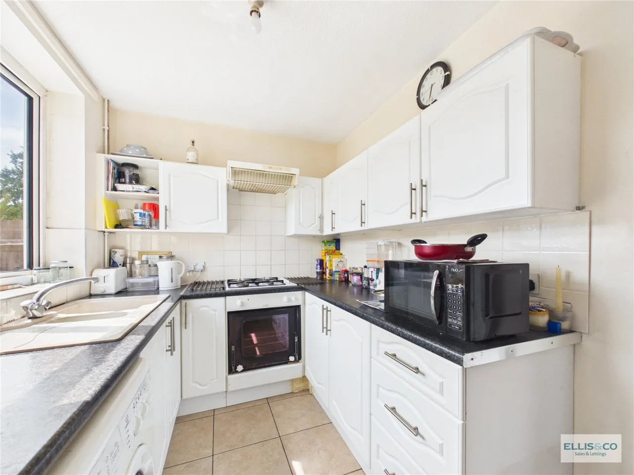 Cody Close, Kenton, HA3, photo 5