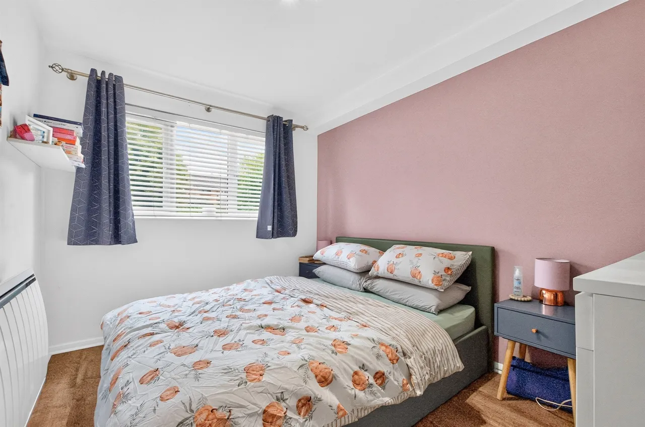 Tudor Close, Hatfield, AL10, photo 7