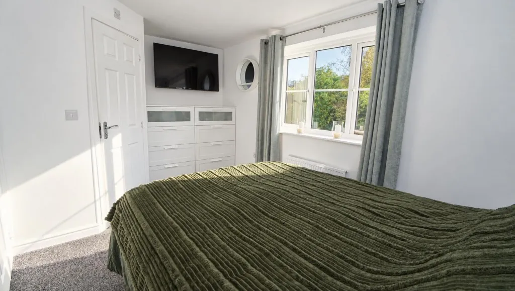 Burwell Rise, Thackley, photo 11